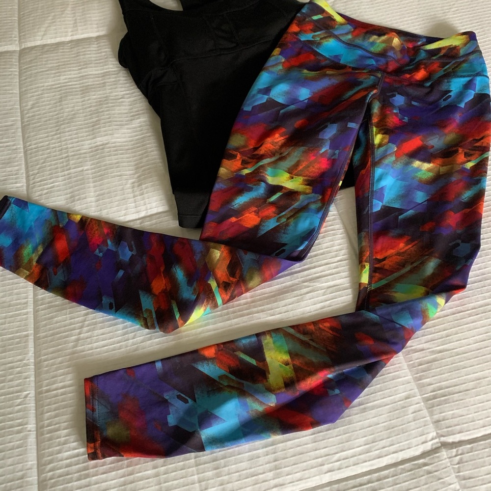 Athleta wild side print tights NWOT